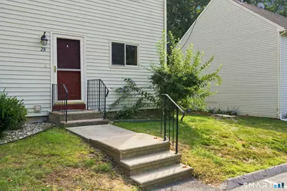 28 Larkspur Drive #28, Cromwell, CT 06416 - Photo 2