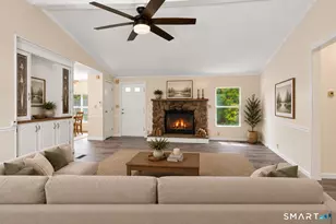 690 Jones Hill Rd, West Haven, CT 06516 - Photo 2