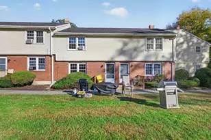 6 Carolina Dr, Montville, CT 06370 - Photo 2