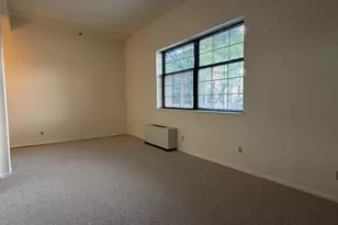 25 Grand St, Norwalk, CT 06851 - Photo 6