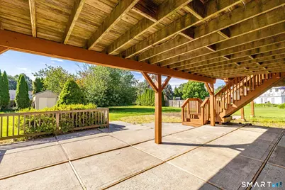 11 Londonderry Lane, Milford, CT 06460 - Photo 28