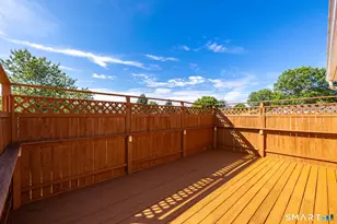 11 Londonderry Ln, Milford, CT 06460 - Photo 30