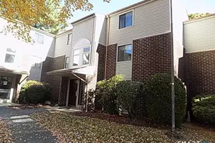 7 Padanaram Rd, Danbury, CT 06811 - Photo 2