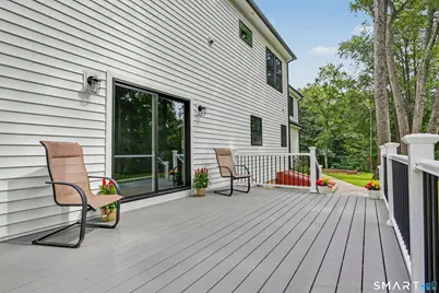 18 Timberlane Trail, Trumbull, CT 06611 - Photo 8