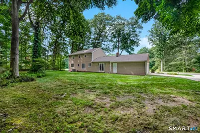 80 Ripton Parish Lane, Stratford, CT 06614 - Photo 16