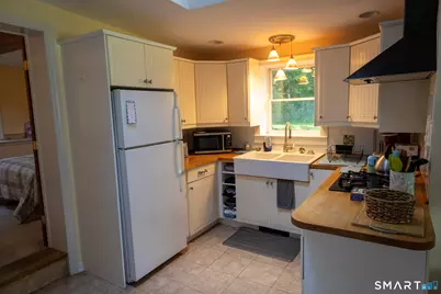 12 Merwin Brook Road, Brookfield, CT 06804 - Photo 4