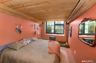 68 Thermos Ave, Norwich, CT 06360 - Photo 8