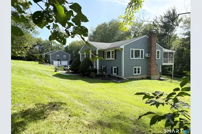 20 Beech Tree Road, Brookfield, CT 06804 - Photo 2