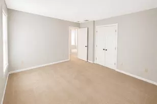 40 Grove St, Southington, CT 06479 - Photo 6