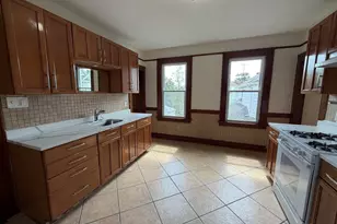 306 Judson Pl, Bridgeport, CT 06610 - Photo 14