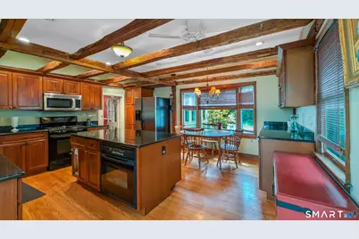 394 Tashua Road, Trumbull, CT 06611 - Photo 8