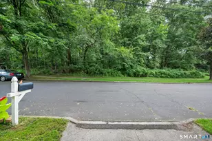 49 Ingersol Rd, Milford, CT 06460 - Photo 28