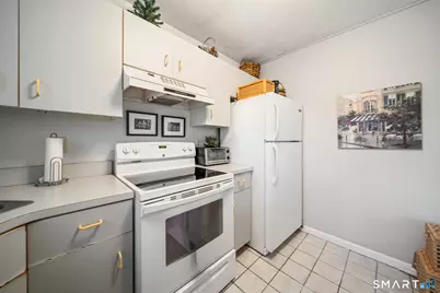 925 Oronoke Road #13C, Waterbury, CT 06708 - Photo 6