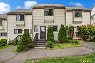 161 Suffolk Ct, Meriden, CT 06450 - Photo 1