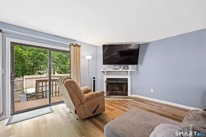 161 Suffolk Court #161, Meriden, CT 06450 - Photo 10