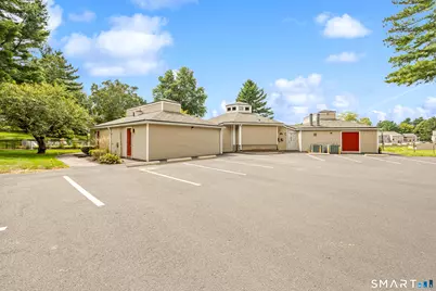 161 Suffolk Court #161, Meriden, CT 06450 - Photo 26