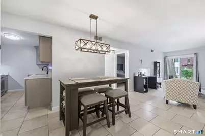 35 Woodsedge Drive #5B, Newington, CT 06111 - Photo 8