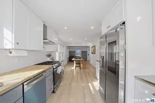 15 Mead St, Stamford, CT 06907 - Photo 6