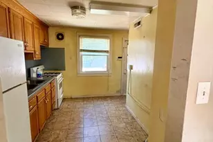 63 Pennsylvania Ave, New Britain, CT 06052 - Photo 6