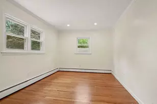 5 Raphael Pl, Greenwich, CT 06878 - Photo 16