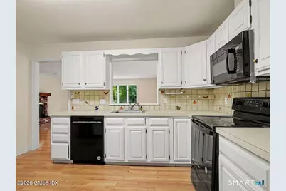 5 Raphael Place, Greenwich, CT 06878 - Photo 8