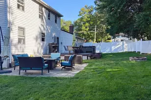 282 Allison Dr, Torrington, CT 06790 - Photo 2