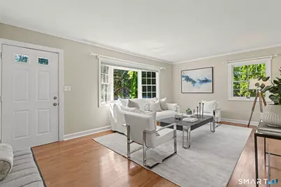 118 Lloyd Drive, Fairfield, CT 06825 - Photo 6