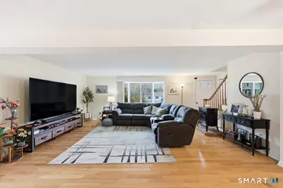 198 Dartmouth Drive, Groton, CT 06355 - Photo 6