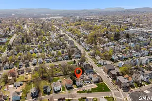 15 Jubilee St, New Britain, CT 06051 - Photo 4