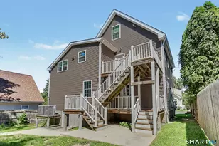 26 Nichols Ave, Stamford, CT 06905 - Photo 2