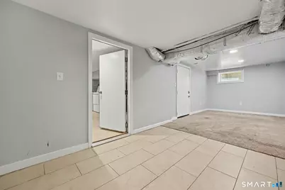 26 Nichols Avenue, Stamford, CT 06905 - Photo 16