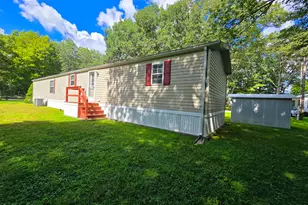 136 Hunters Rd, Norwich, CT 06360 - Photo 6