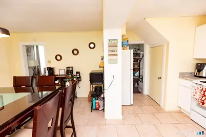 194-196 Jefferson Avenue, New London, CT 06320 - Photo 10