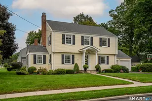 110 Middlebrook Rd, West Hartford, CT 06119 - Photo 2