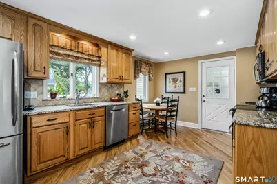 110 Middlebrook Road, West Hartford, CT 06119 - Photo 18