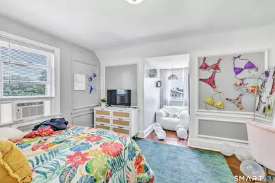 86 Vanguard Street, Bridgeport, CT 06606 - Photo 10