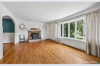 11 Olin Court, Shelton, CT 06484 - Photo 4