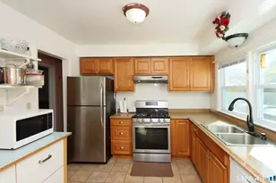 12 Gilbert Hill Rd, North Haven, CT 06473 - Photo 12