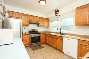 12 Gilbert Hill Rd, North Haven, CT 06473 - Photo 12
