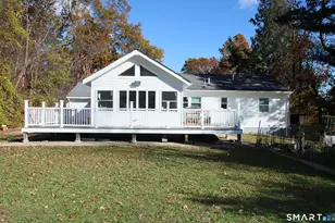 12 Gilbert Hill Rd, North Haven, CT 06473 - Photo 2