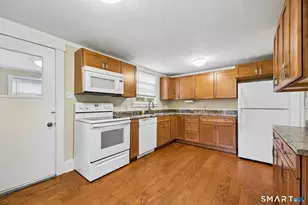 63 Hunt Ln, East Haven, CT 06512 - Photo 8