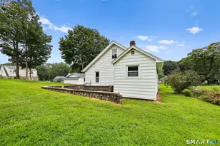 63 Hunt Ln, East Haven, CT 06512 - Photo 24