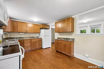 63 Hunt Lane, East Haven, CT 06512 - Photo 10