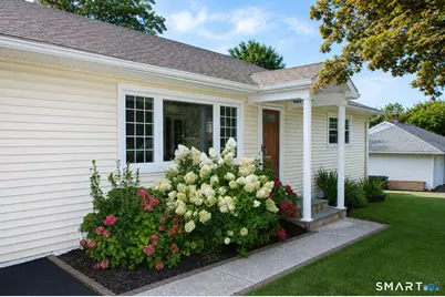 4 Muller Street, New Fairfield, CT 06812 - Photo 4