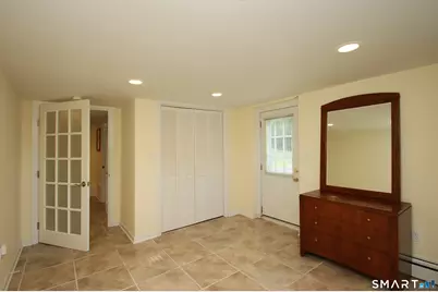 4 Muller Street, New Fairfield, CT 06812 - Photo 28