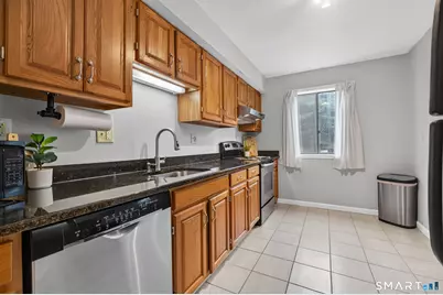 25 Florence Road #85, Branford, CT 06405 - Photo 8
