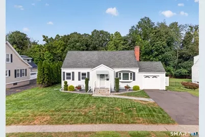 1170 Nichols Avenue, Stratford, CT 06614 - Photo 2