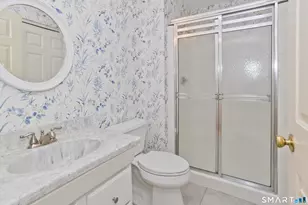 1 Strathmore Ln, Suffield, CT 06078 - Photo 32