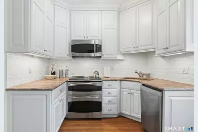 10 Hale Lane #10, Darien, CT 06820 - Photo 10