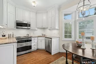 10 Hale Ln, Darien, CT 06820 - Photo 8